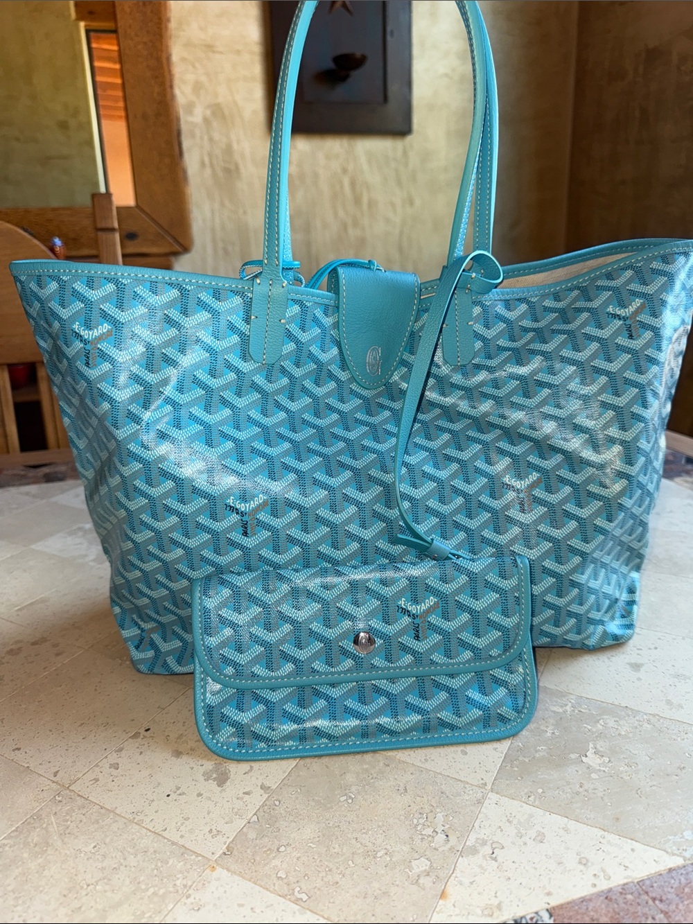 Saint Louis PM Tote bag in rare turquoise with genuine leather trim. 2024 Goyard